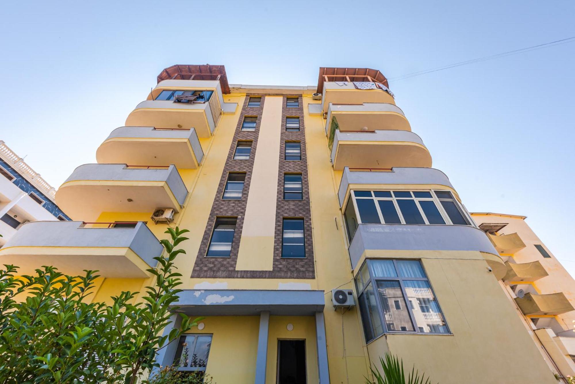 Sr Apartments Golem Golem  Extérieur photo